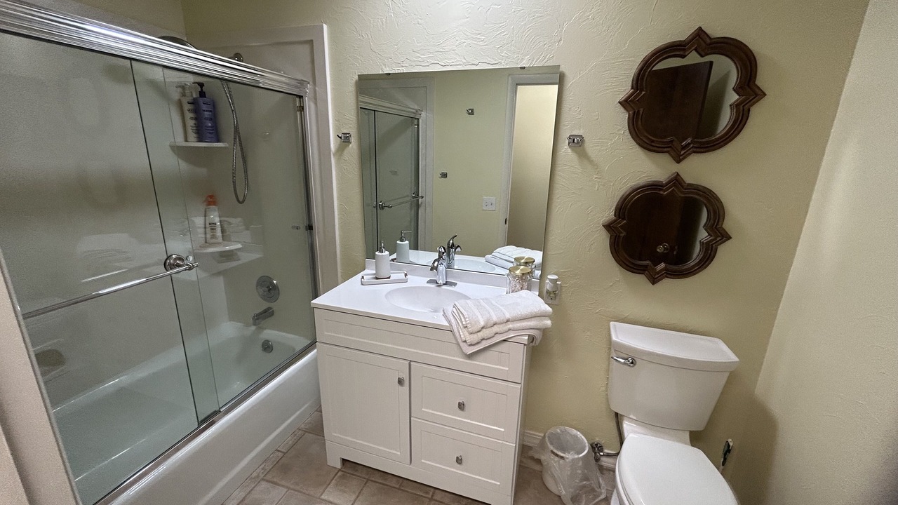 Photo of Bathroom in Elba