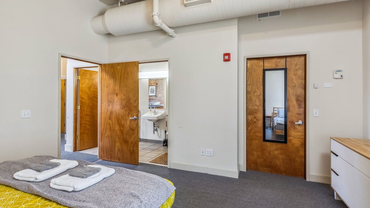 Photo of Bedroom in Ohio City