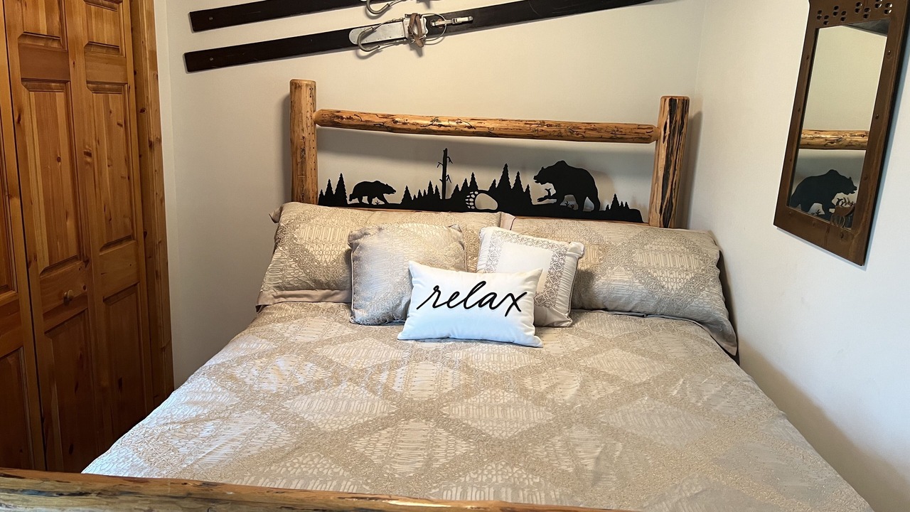Photo of Bedroom in Big Sky