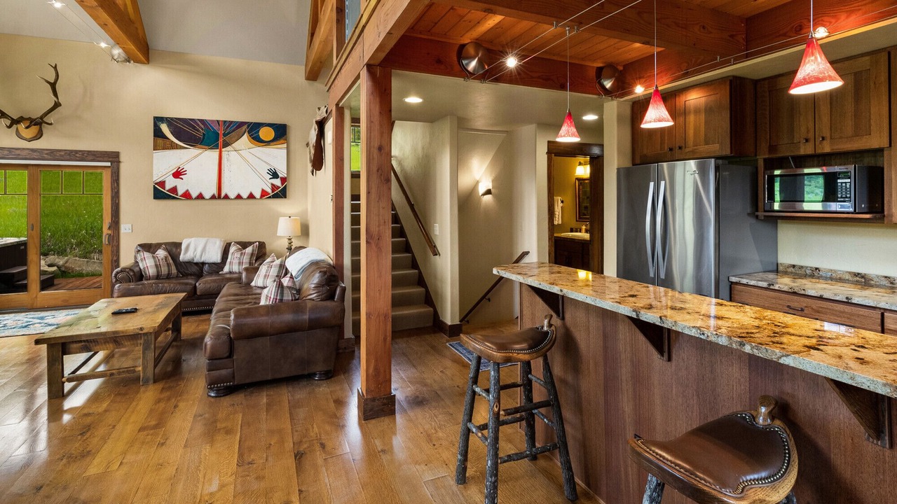 Photo of Livingroom in Gallatin Gateway