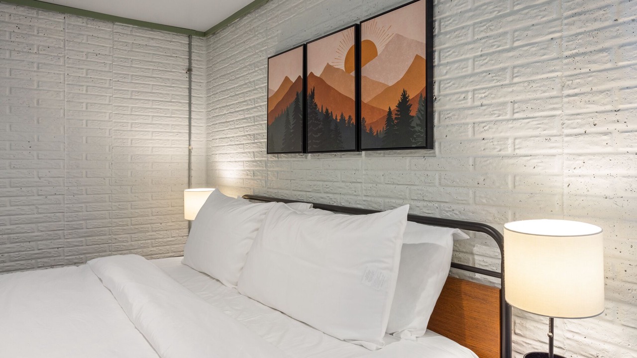 Photo of Bedroom in West Yellowstone