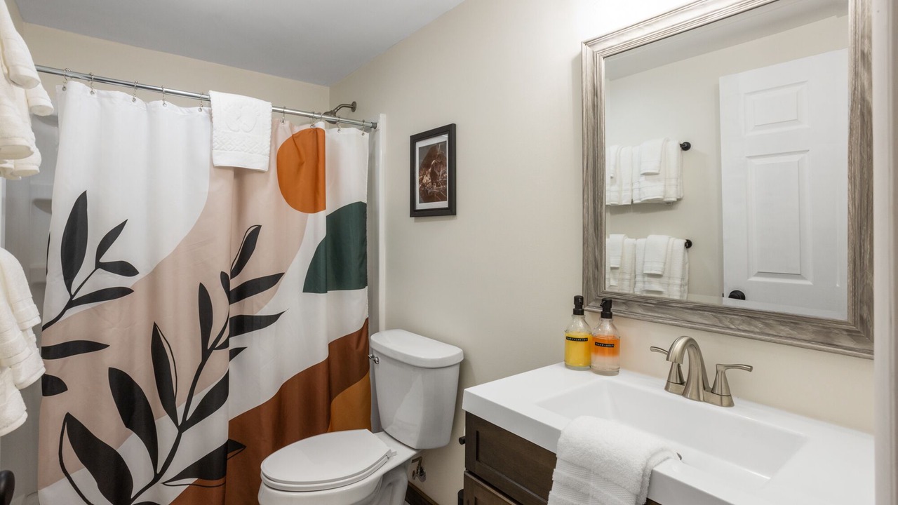 Photo of Bathroom in West Yellowstone