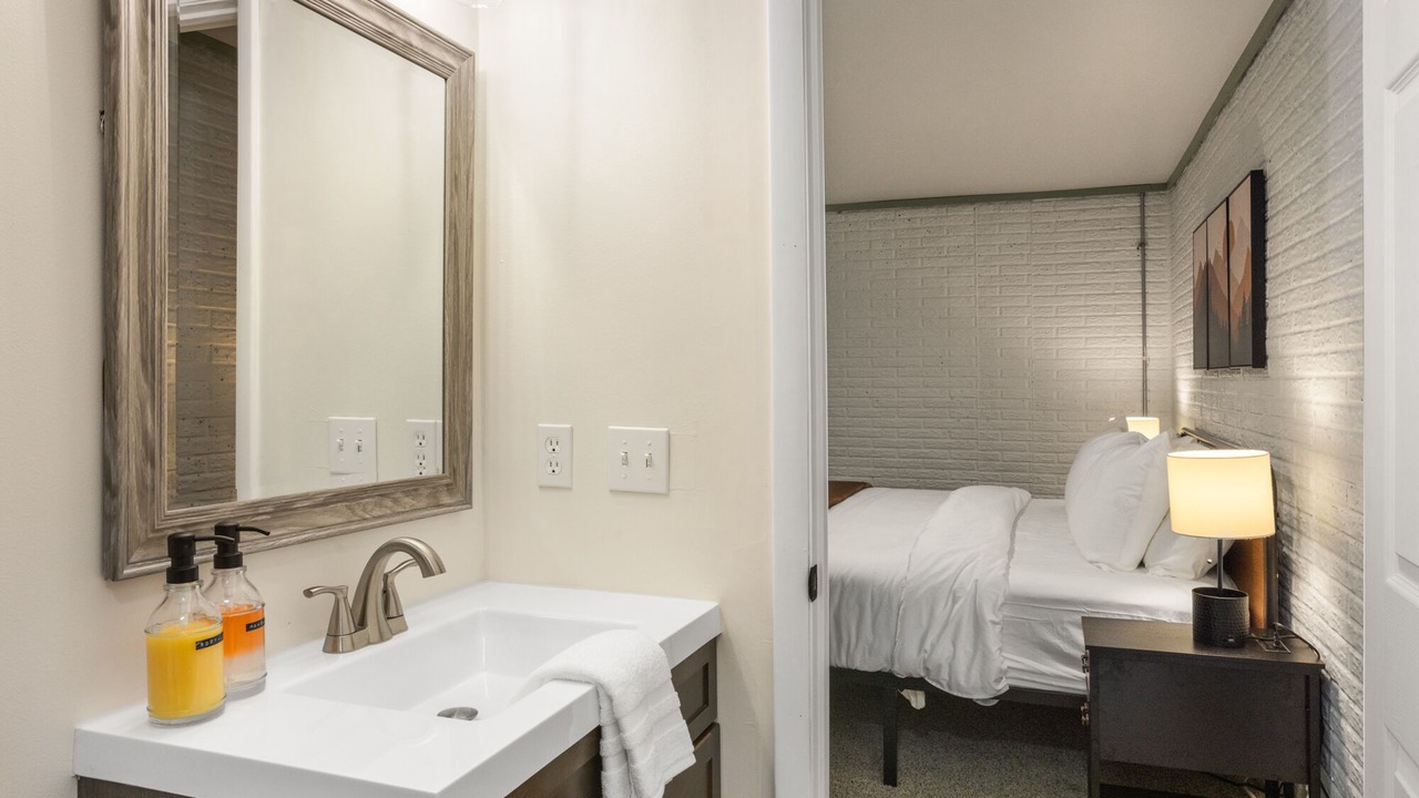 Photo of Bathroom in West Yellowstone