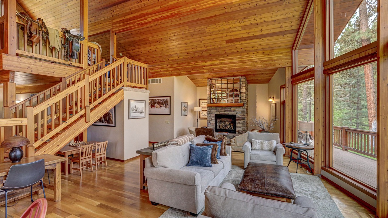Photo of Livingroom in New Meadows
