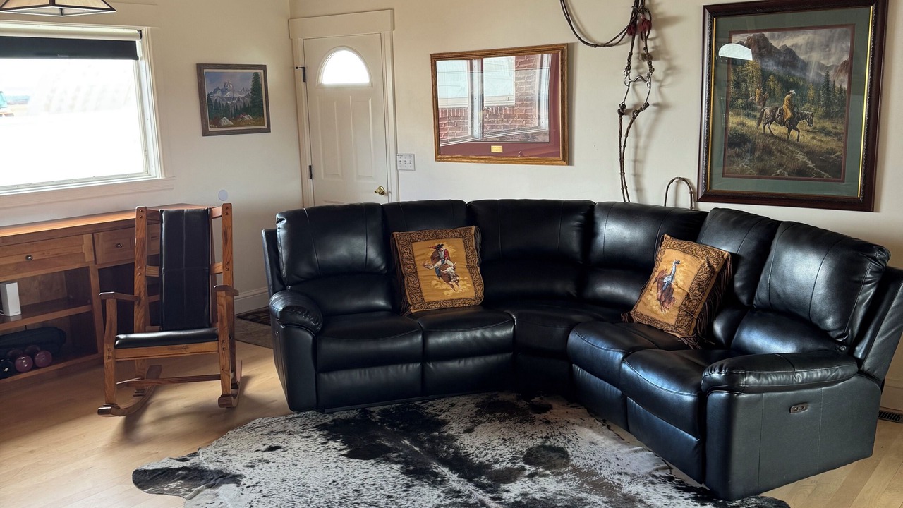 Photo of Livingroom in St. Anthony