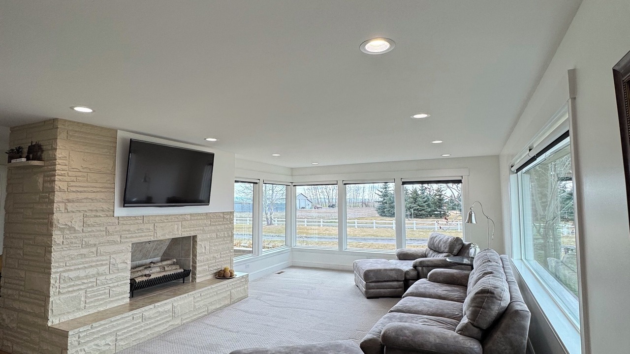 Photo of Livingroom in St. Anthony