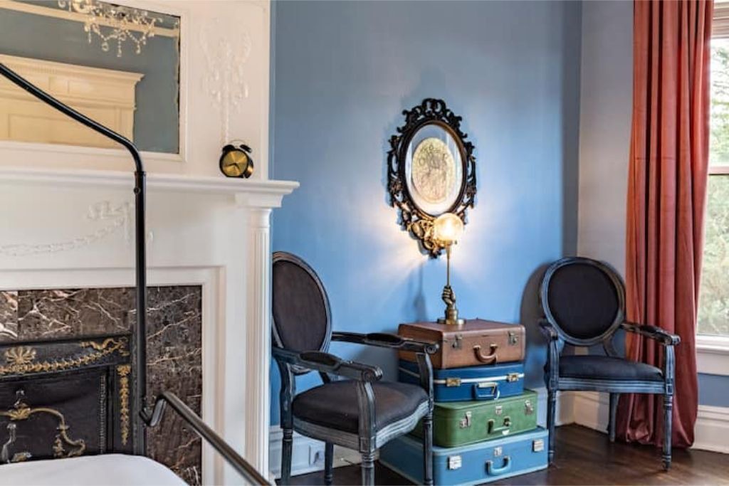 Photo of Bedroom in Central Gardens