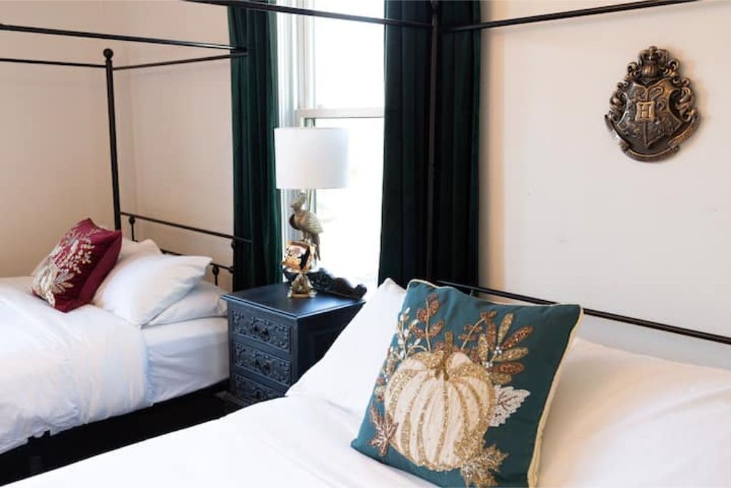 Photo of Bedroom in Central Gardens