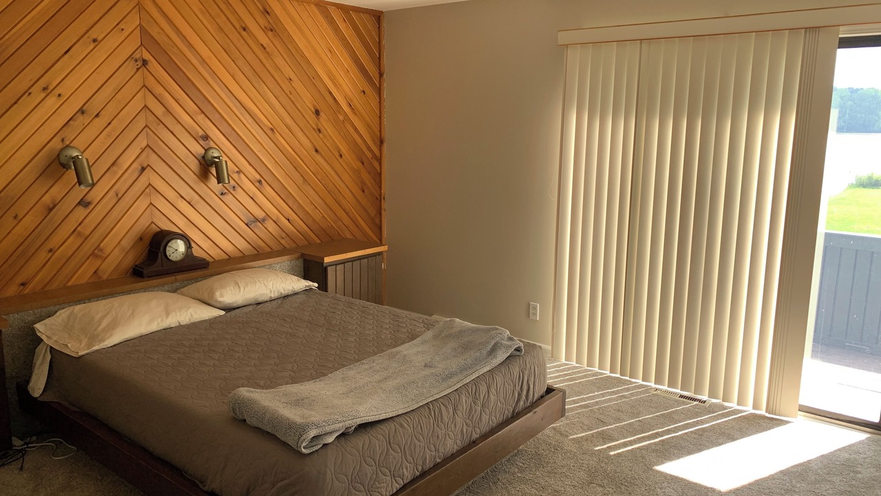 Photo of Bedroom in Lake Orion