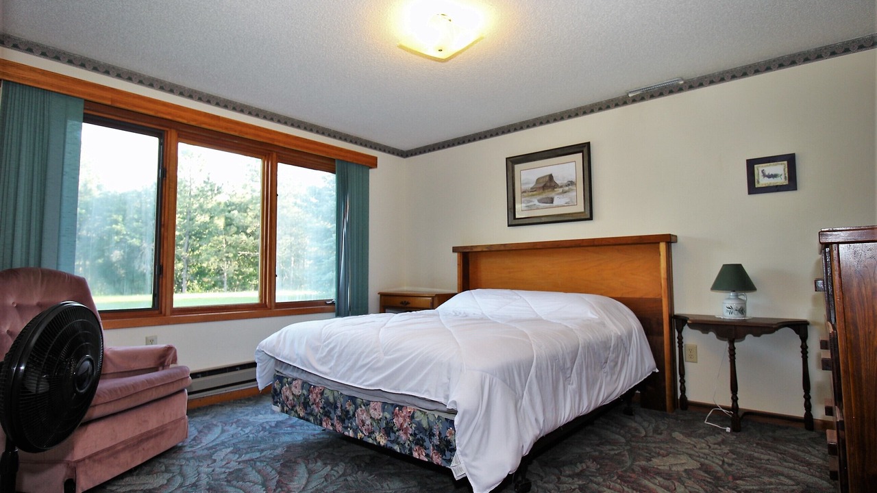 Photo of Bedroom in Sturgis