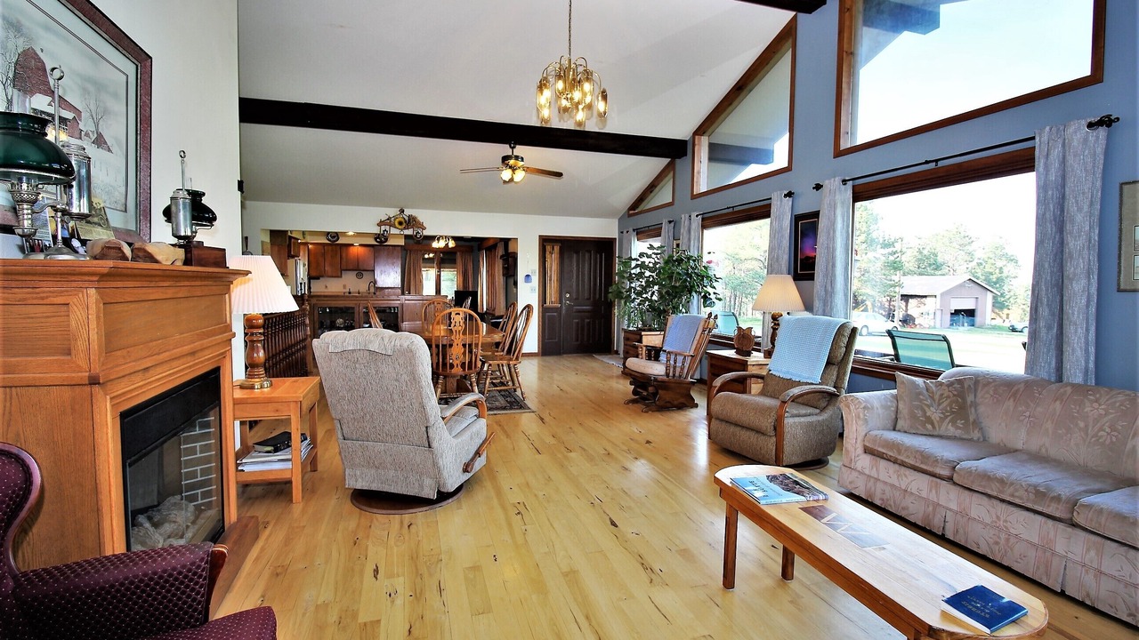 Photo of Livingroom in Sturgis