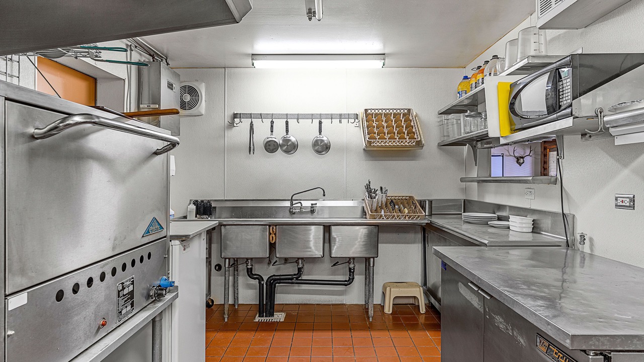 Photo of Kitchen in Duck Creek Village