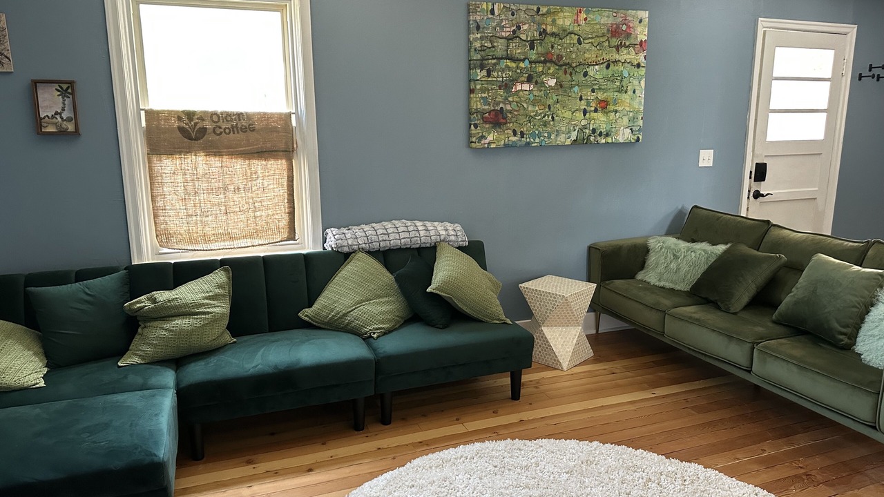 Photo of Livingroom in Livingston