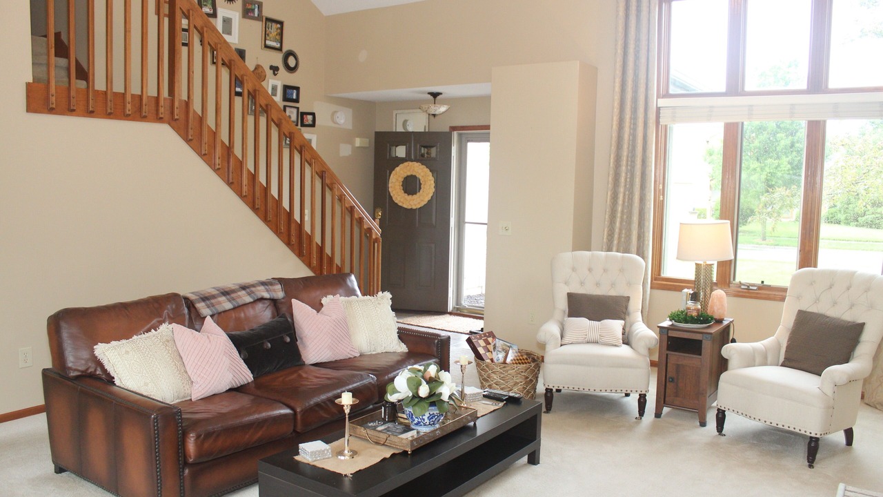 Photo of Livingroom in Saint Marys  Allen County
