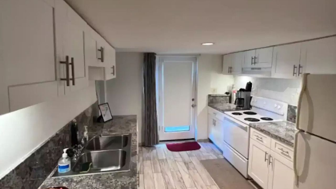 Photo of Kitchen in Hollywood Hills West