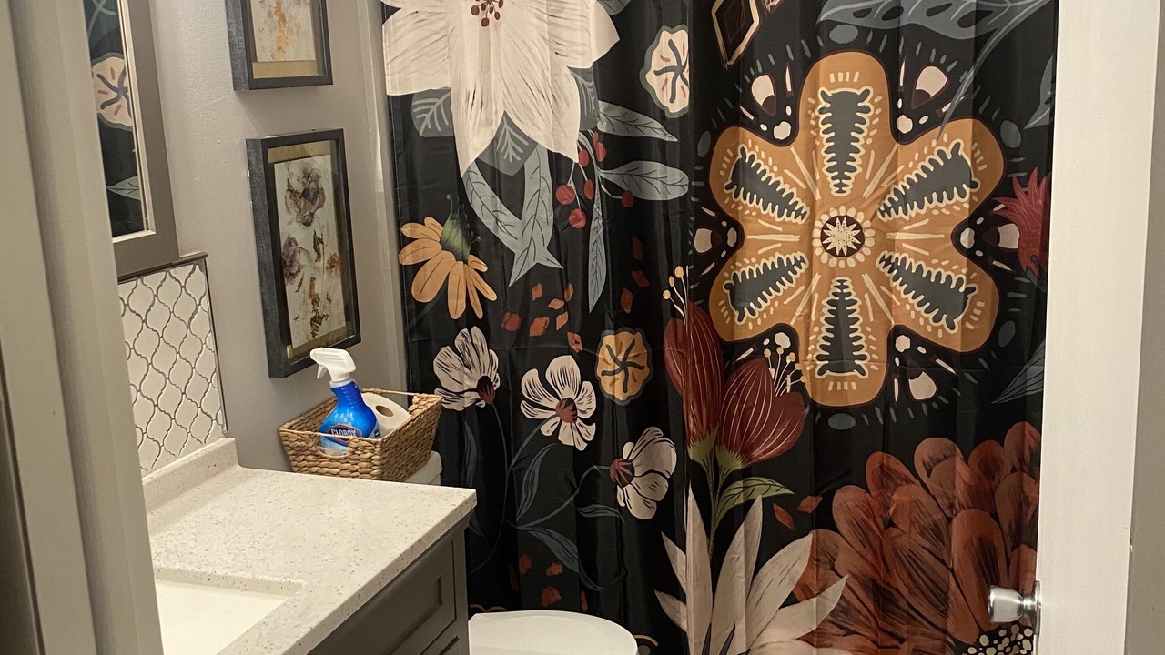 Photo of Bathroom in Van Buren