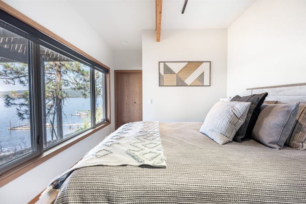 Photo of Bedroom in Harrison