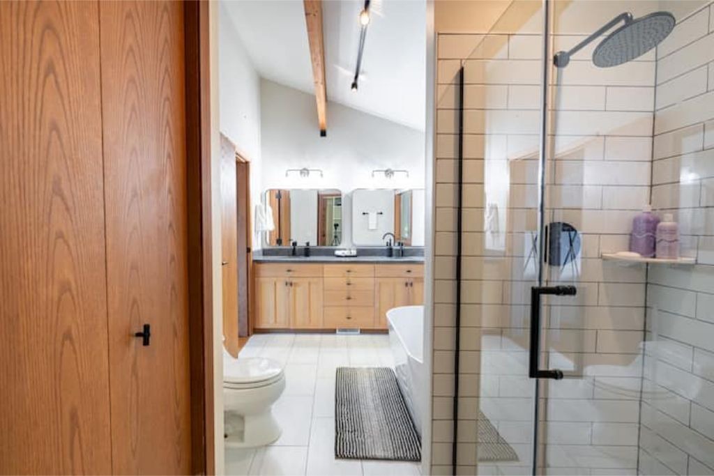Photo of Bathroom in Harrison