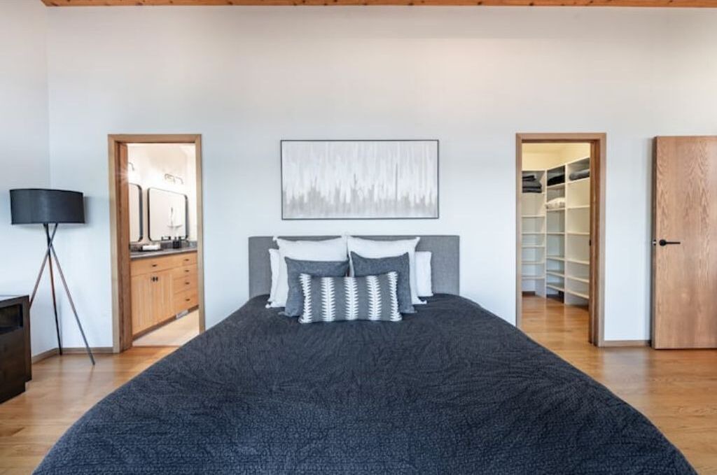 Photo of Bedroom in Harrison
