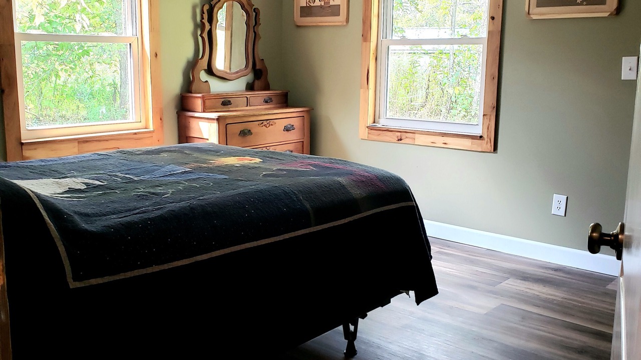 Photo of Bedroom in Langsville
