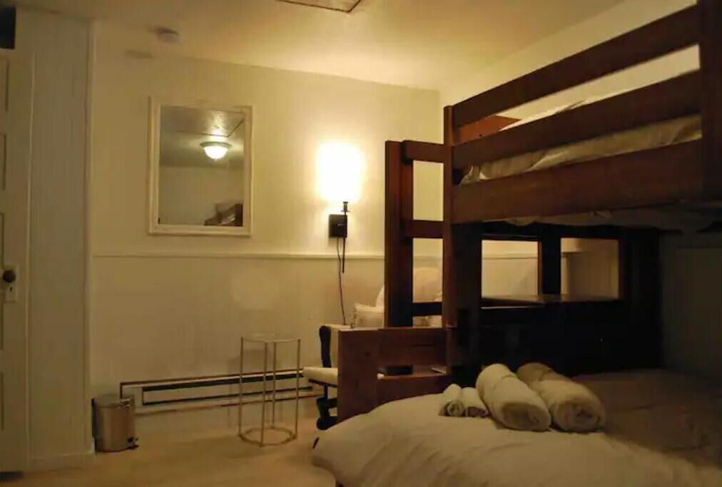 Photo of Bedroom in Manila