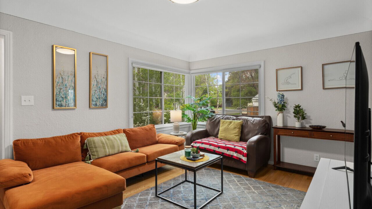 Photo of Bedroom in Central - Terry