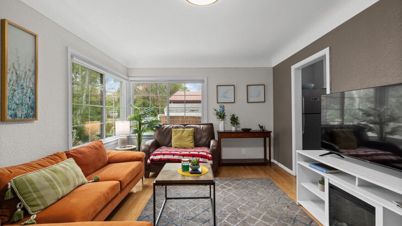 Photo of Bedroom in Central - Terry