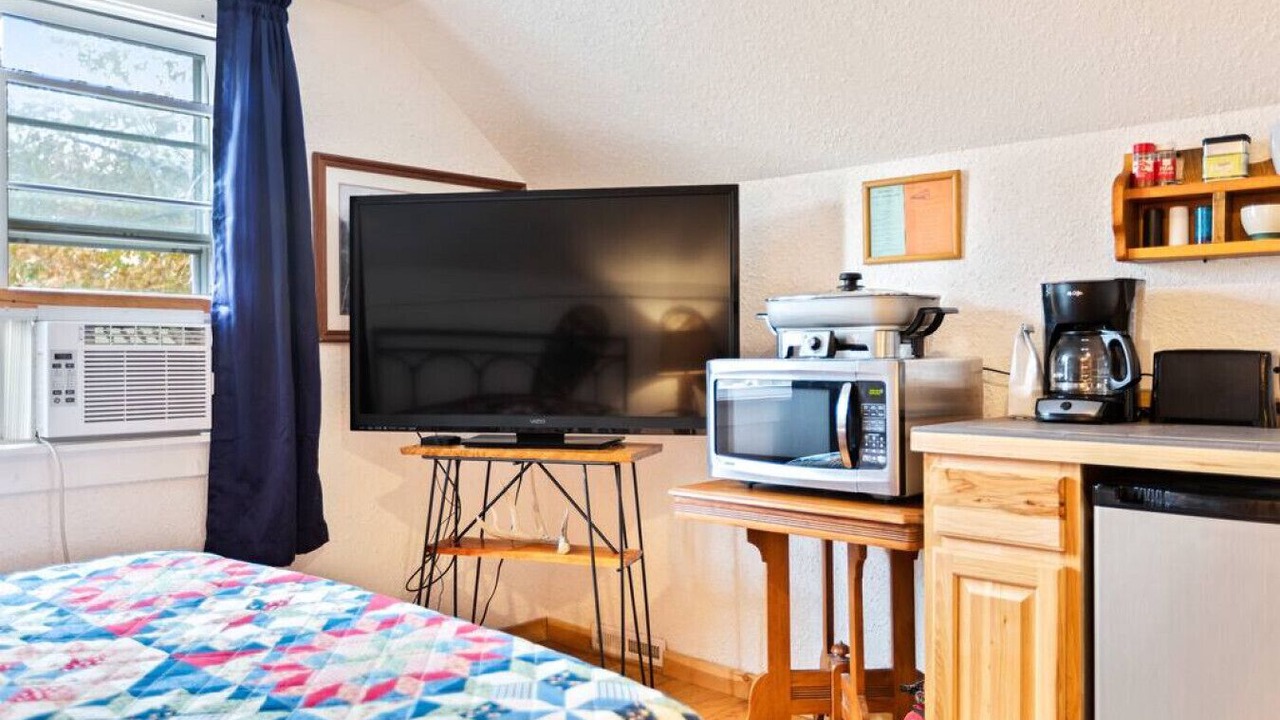 Photo of Bedroom in Central - Terry