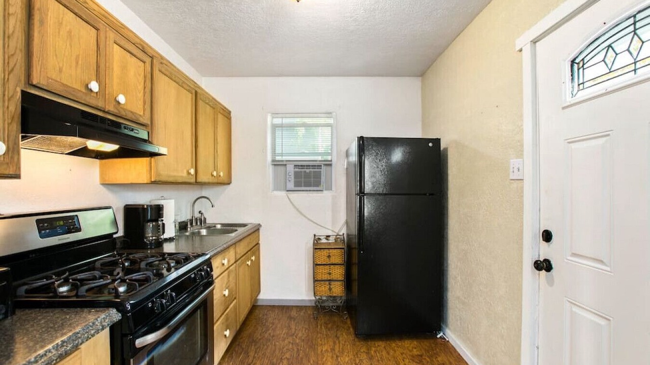Photo of Kitchen in Central - Terry