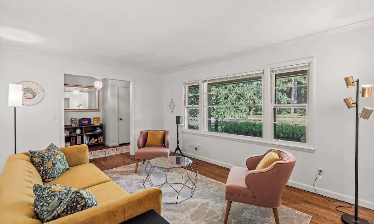 Photo of Livingroom in Forest Acres
