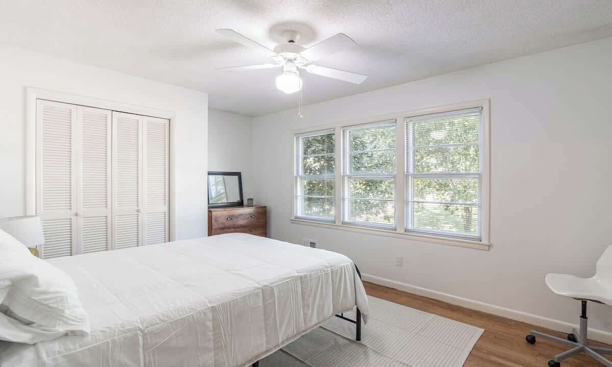 Photo of Bedroom in Forest Acres