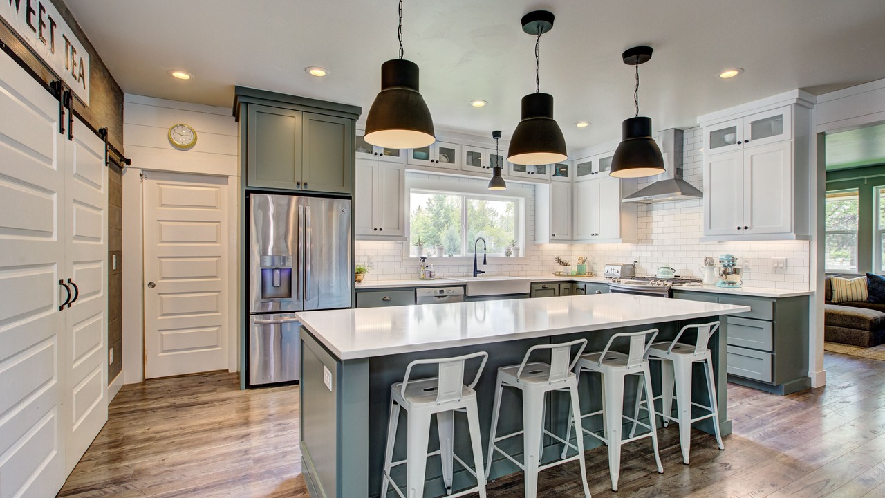 Photo of Kitchen in Maple Grove - Franklin