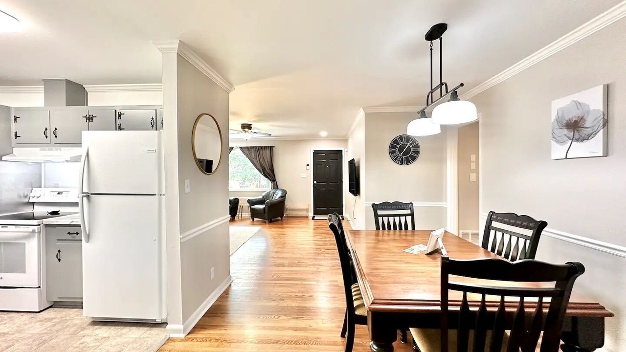 Photo of Bedroom in Stone Mountain
