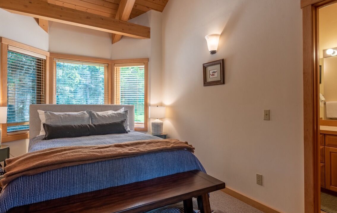 Photo of Bedroom in Elkhorn Village