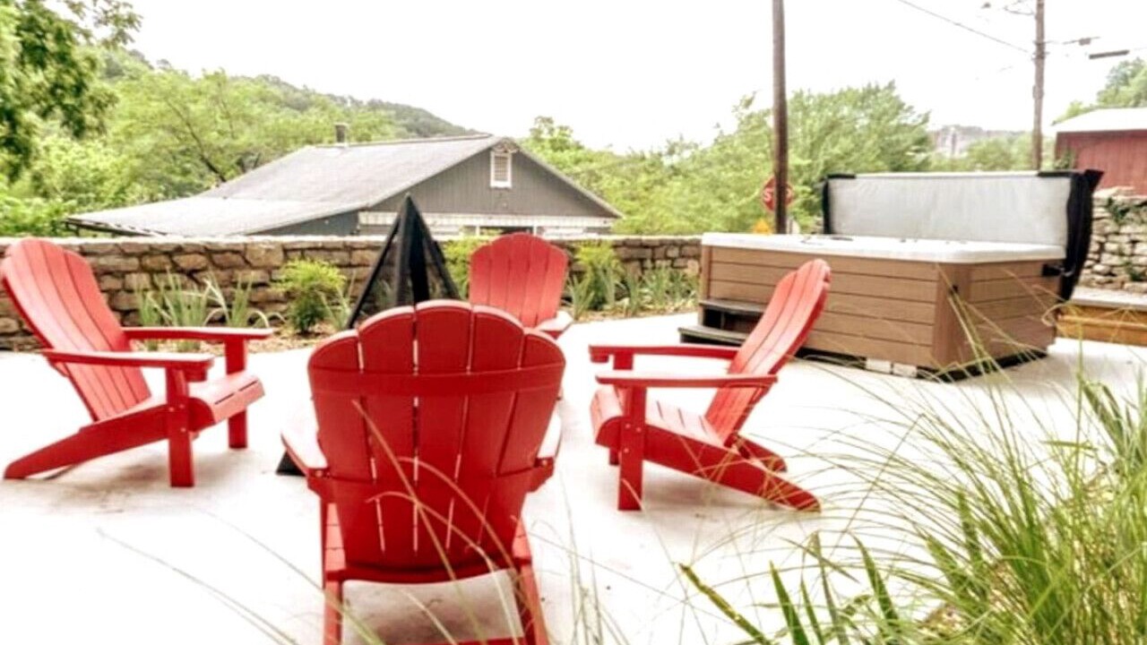 Photo of Patio Balcony in Eureka Springs Historic District