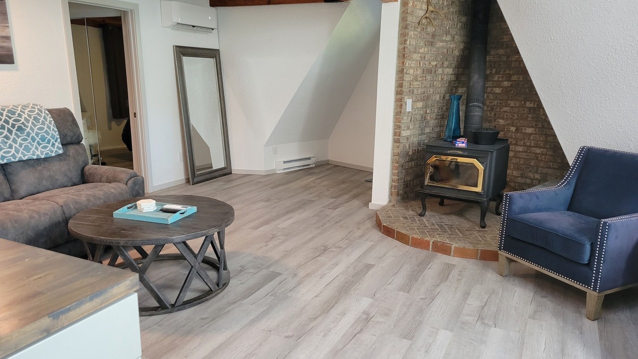 Photo of Livingroom in Nine Mile Falls