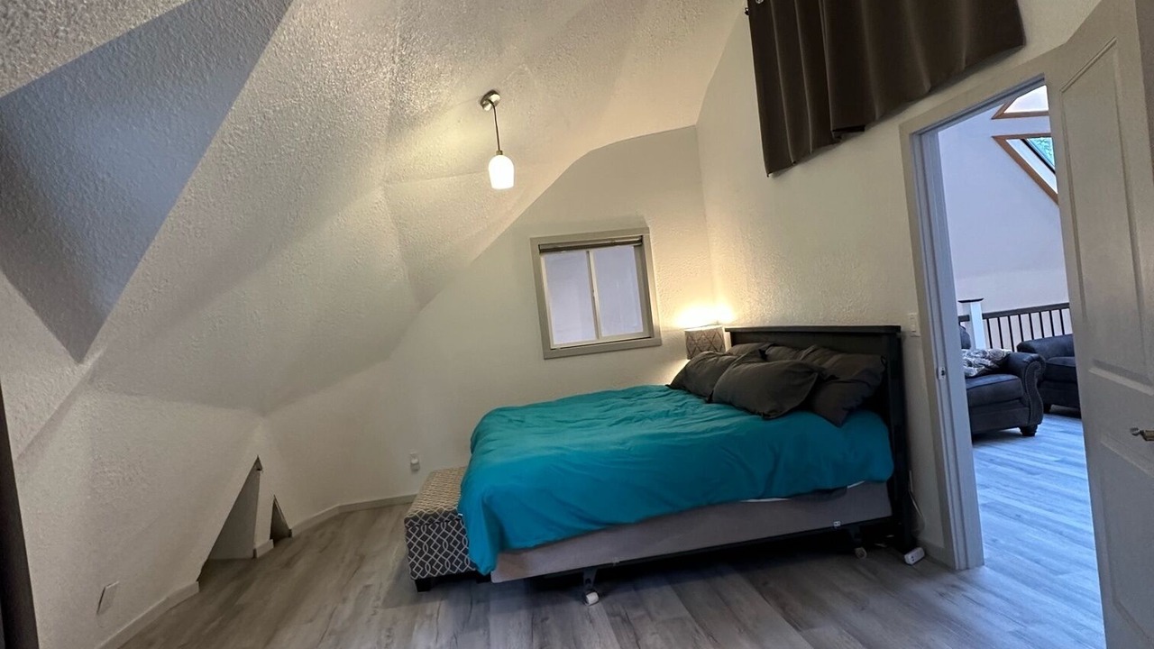 Photo of Bedroom in Nine Mile Falls