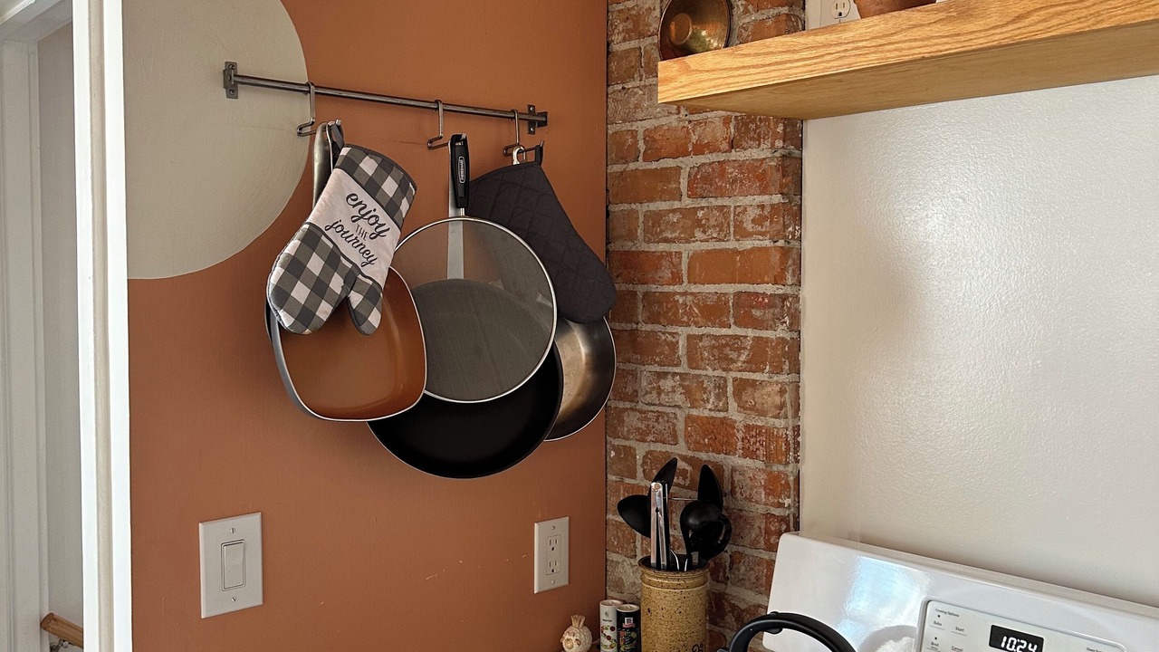 Photo of Kitchen in Central - Terry