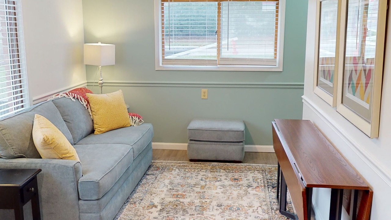 Photo of Livingroom in Bloomington