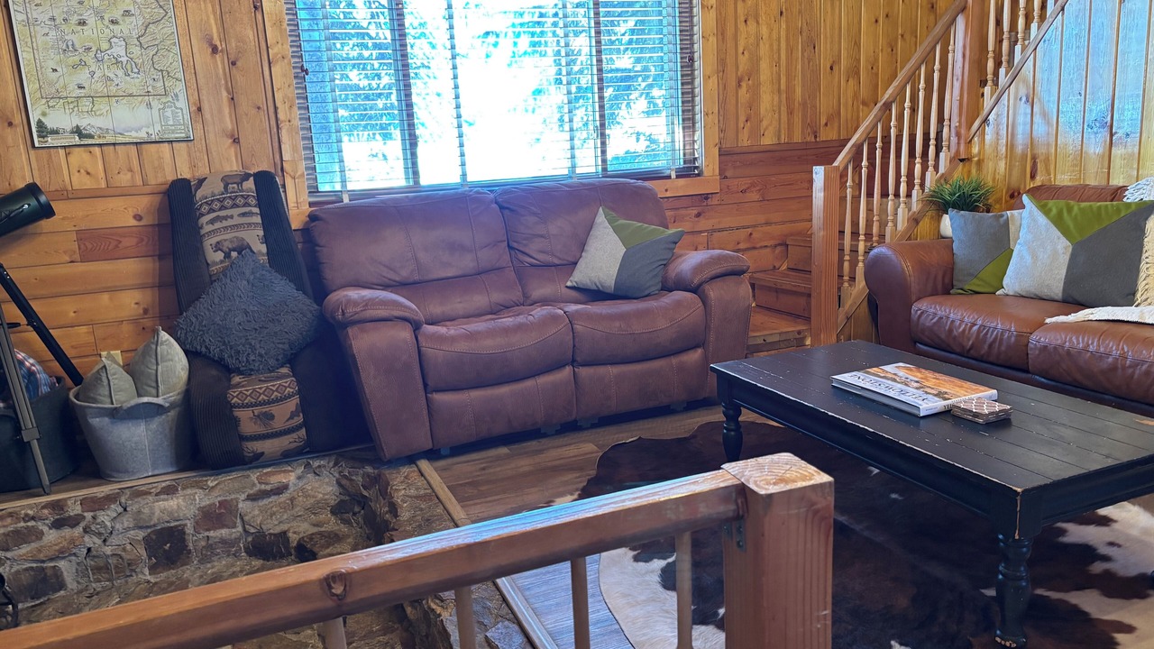 Photo of Livingroom in Island Park