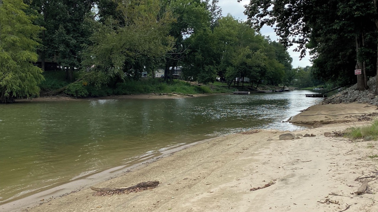 Photo of Others in Decaturville