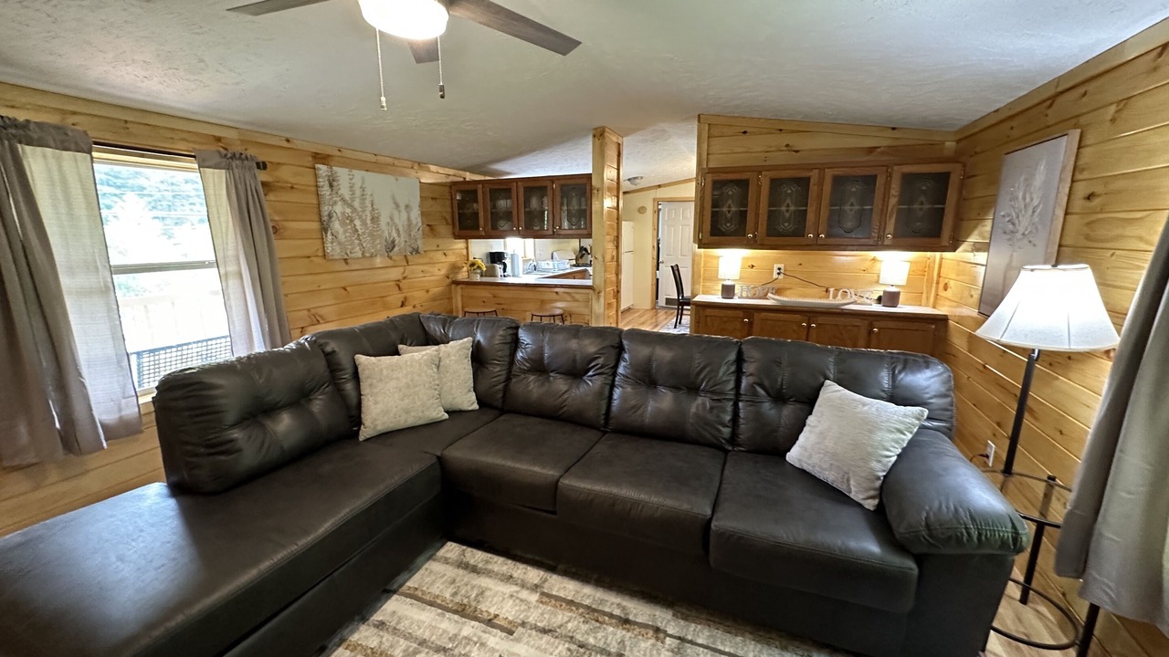Photo of Livingroom in Nelsonville