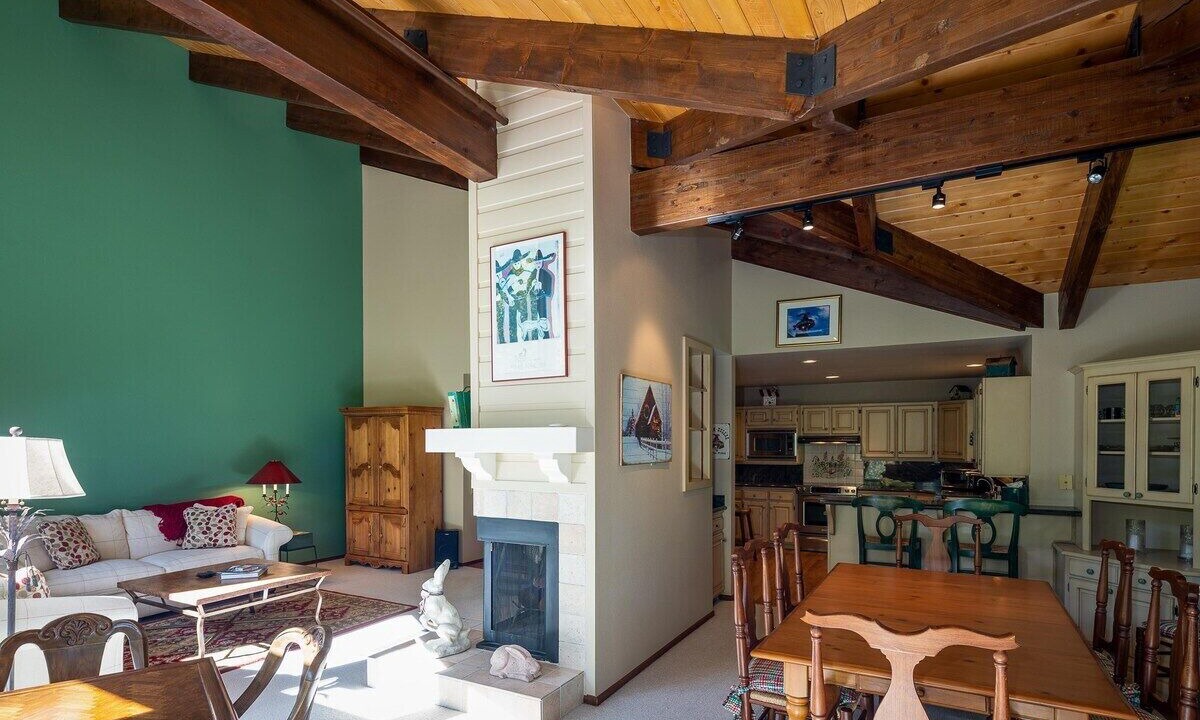 Photo of Bedroom in Warm Springs