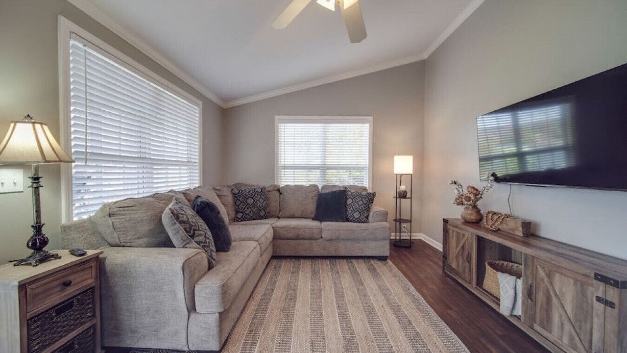 Photo of Livingroom in Bowling Green