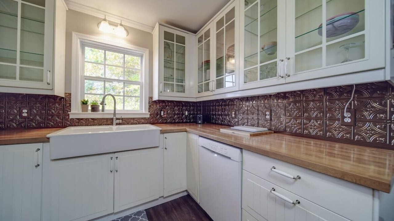 Photo of Kitchen in Bowling Green