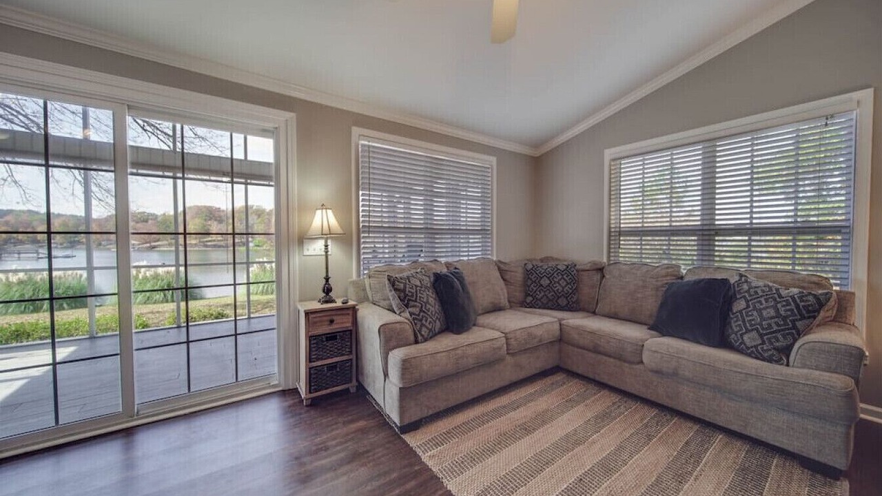 Photo of Livingroom in Bowling Green