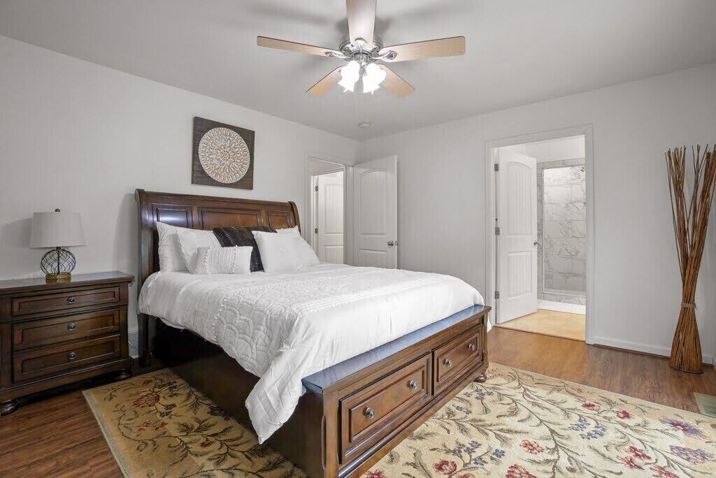 Photo of Bedroom in Yegen