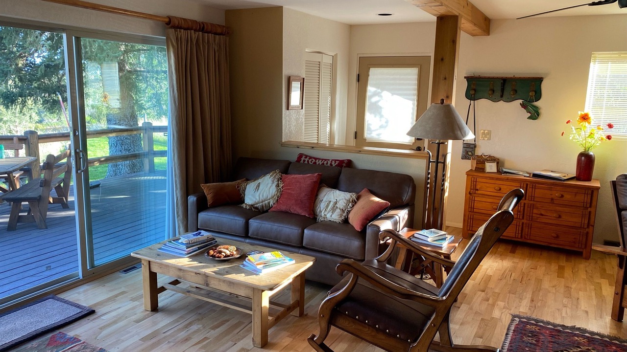 Photo of Livingroom in Ennis