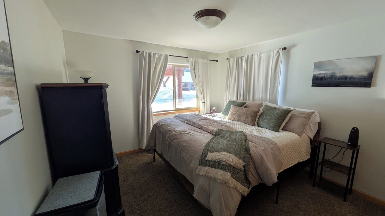 Photo of Bedroom in Porcupine Park