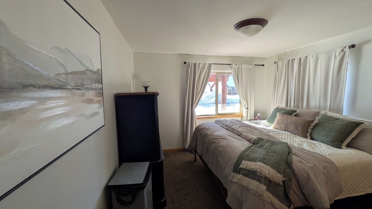 Photo of Bedroom in Porcupine Park